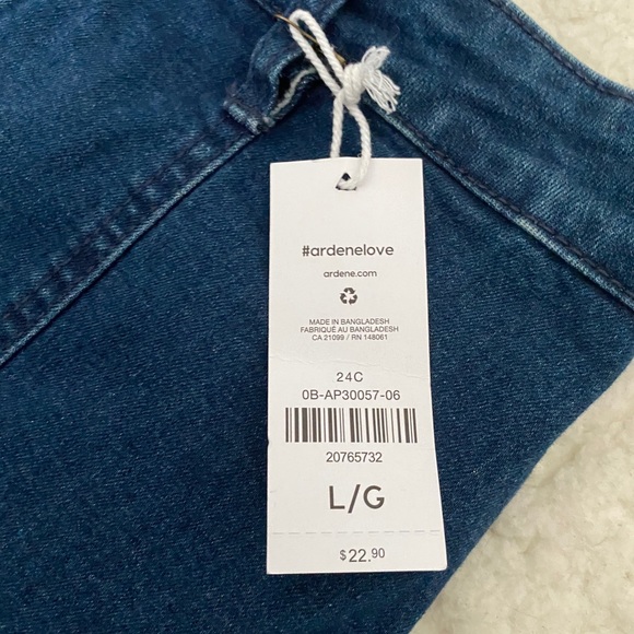 Skirt - Picture 2 of 4